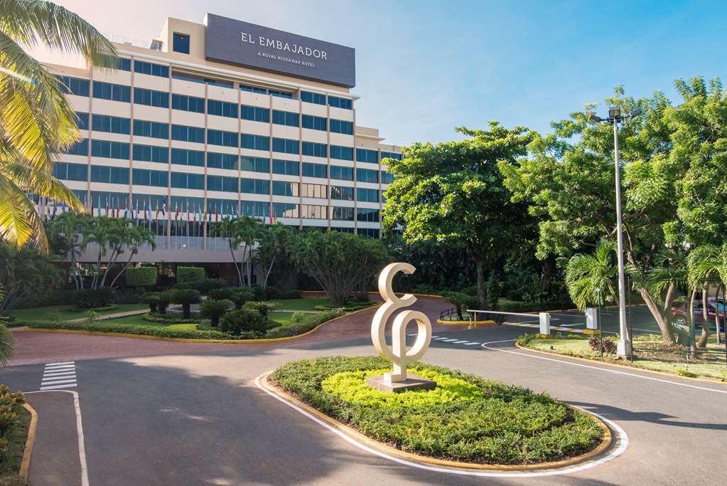 El Embajador, A Royal Hideaway Hotel サントドミンゴ エクステリア 写真 El Embajador Hotel